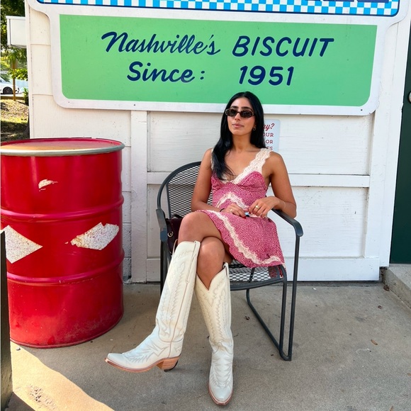 Lucchese Priscilla Boots in White - Picture 3 of 3